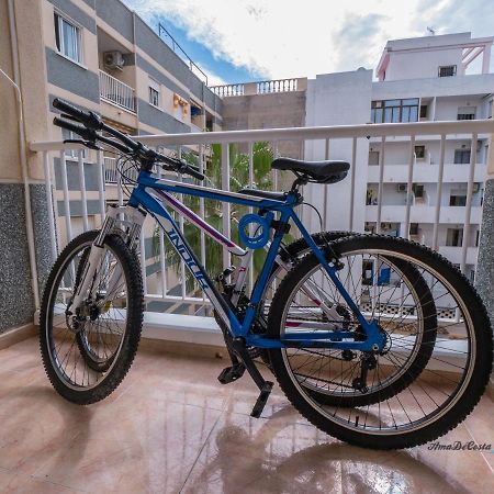Apartament Marinero - El Edificio Navila XX - تورّيفيِخا المظهر الخارجي الصورة