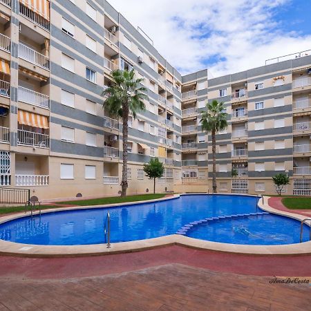 Apartament Marinero - El Edificio Navila XX - تورّيفيِخا المظهر الخارجي الصورة