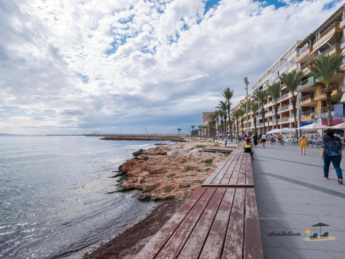 Apartament Marinero - El Edificio Navila XX - تورّيفيِخا المظهر الخارجي الصورة